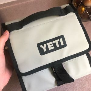 YETI day trip lunch bag